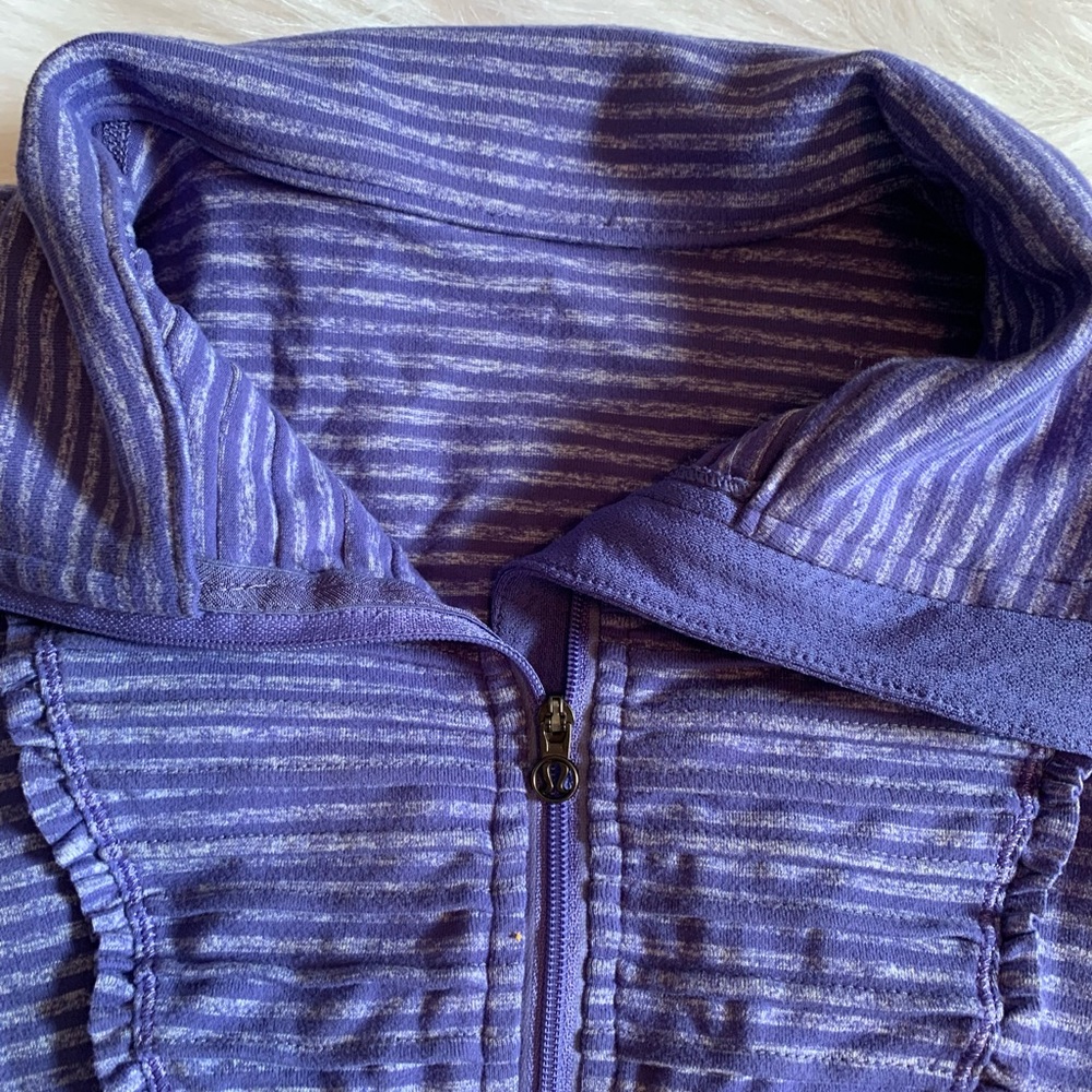 Lululemon Run Your Heart Out Jacket - Picture 5 of 11